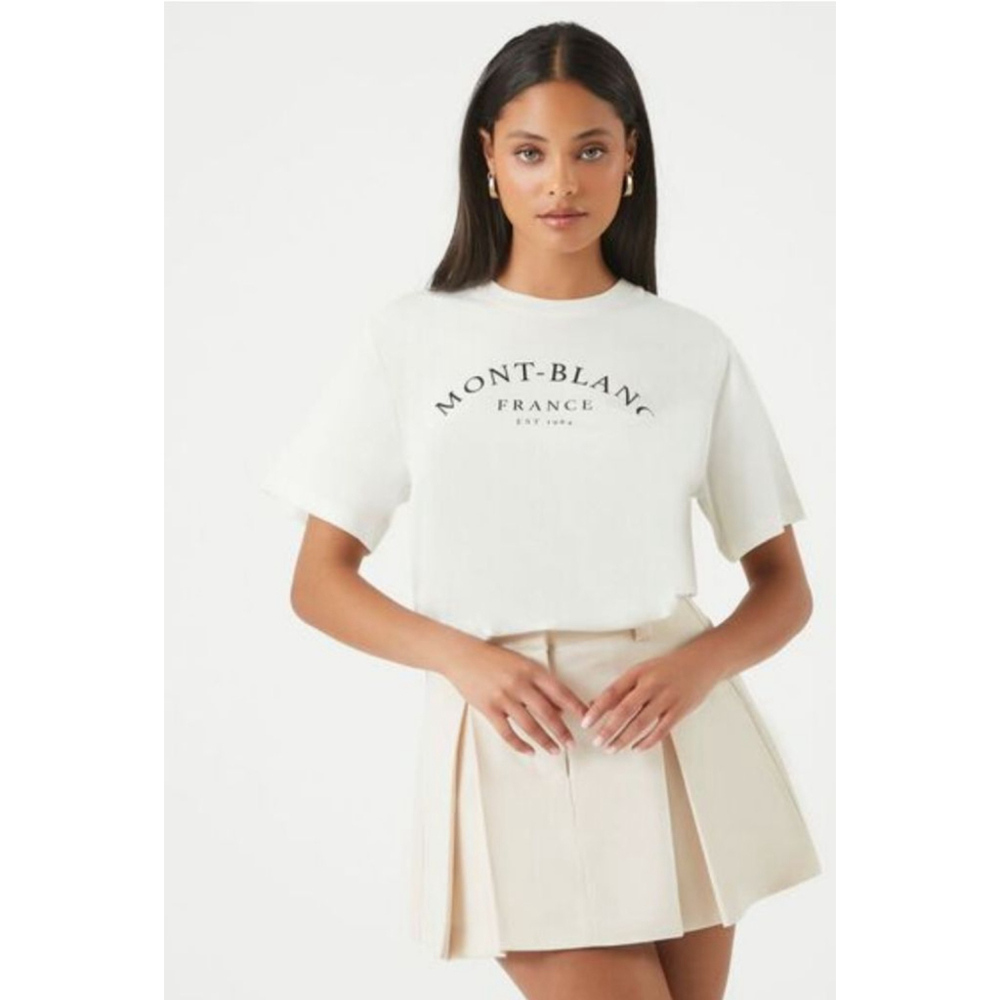 ♦️SOLD♦️ - Forever 21 - Mont-Blanc France Boyfriend T-Shirt - NWOT